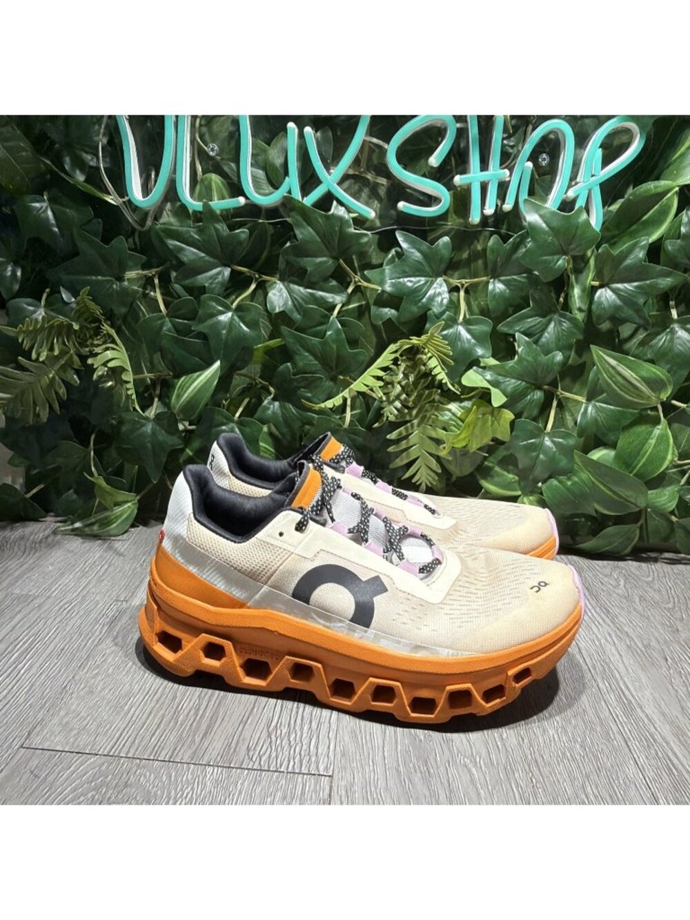 ON WOMEN'S CLOUDMONSTER Fawn Turmeric Orange White Running Shoes Sz 8